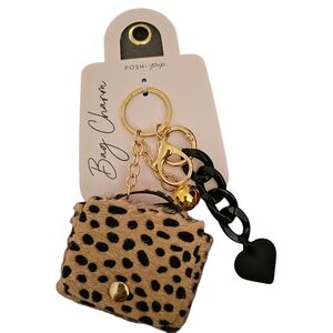 Posh Leopard Print Key Holder with Gold and Black Details